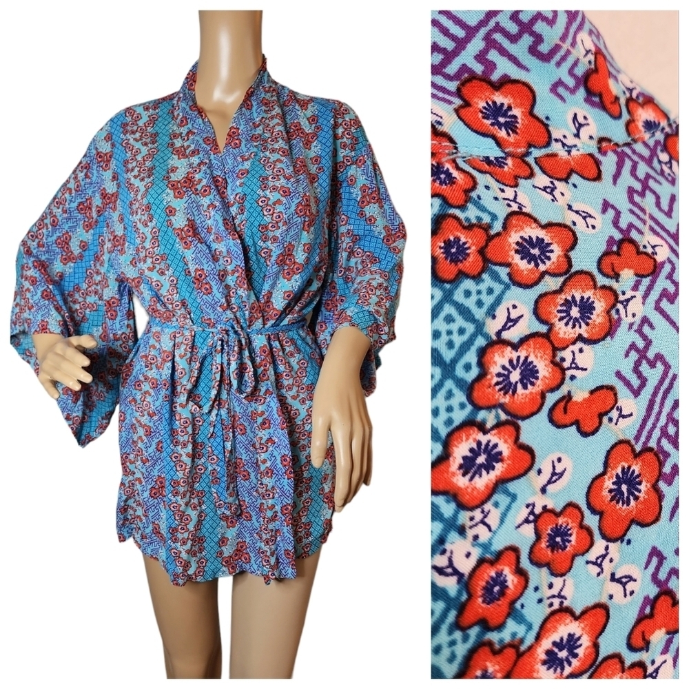 Josie‎ By Natori Kimono Wrap Short Robe Size M Red Blue Purple Rayon